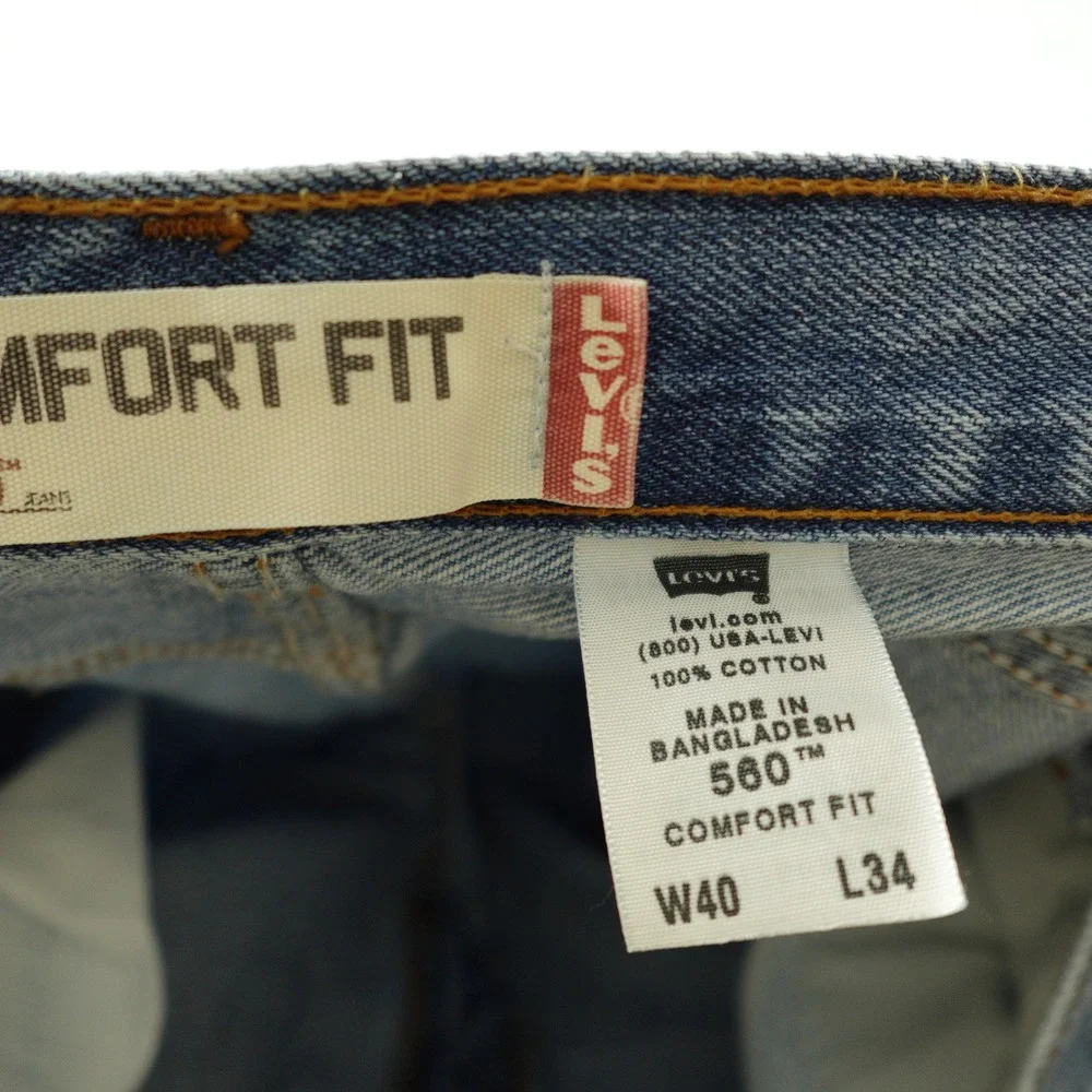 Vintage Levi's 560 Jeans Mens 40x34 Blue Comfort Fit Relaxed Tapered Leg Y2K
